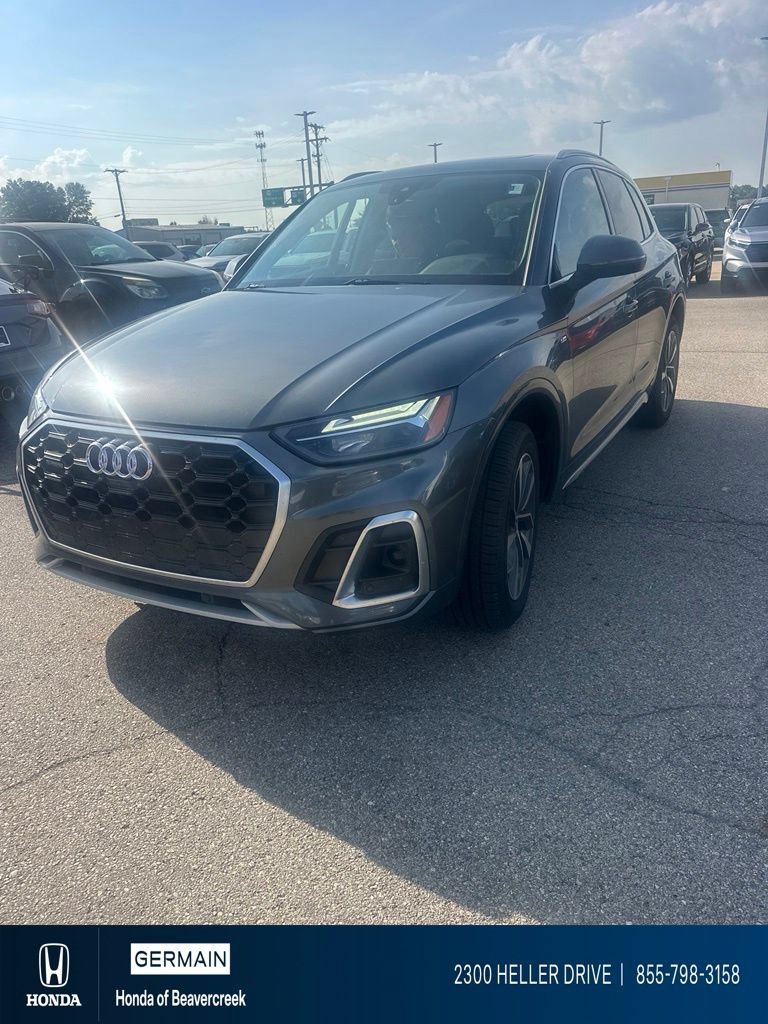 Used 2023 Audi Q5 2.0T Premium Plus w/ Premium Plus Package AWD/4WD image 1