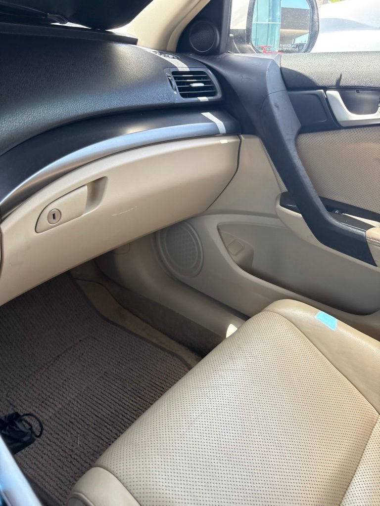 Used 2012 Acura TSX Sedan FWD image 2
