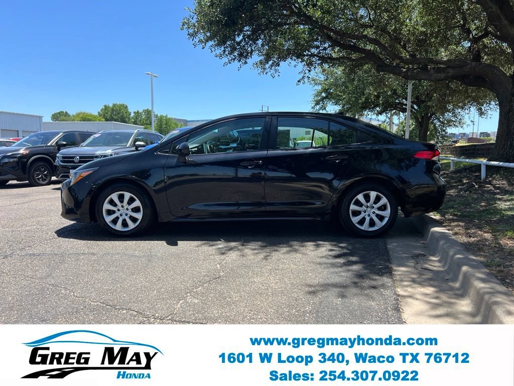 Used 2024 Toyota Corolla LE FWD image 4