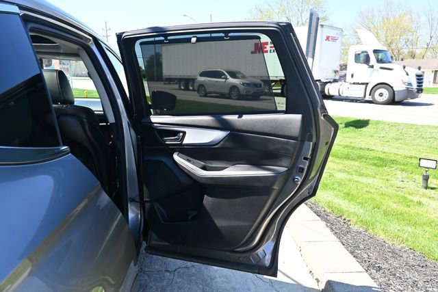 Used 2023 Acura MDX SH-AWD w/ Technology Package image 20