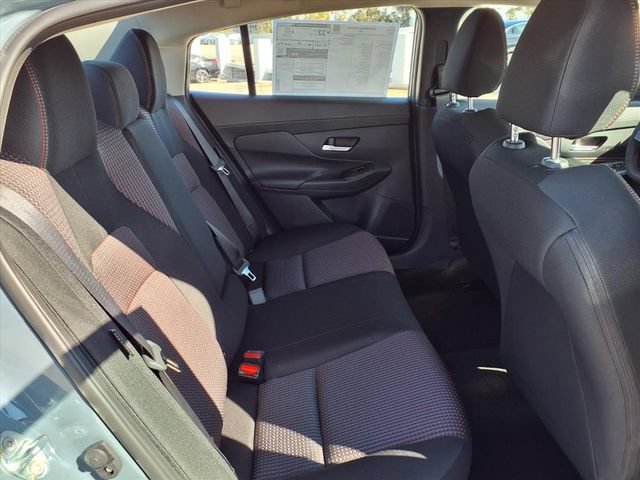 New 2026 Nissan Sentra SR w/ Floor Mat Package FWD image 7