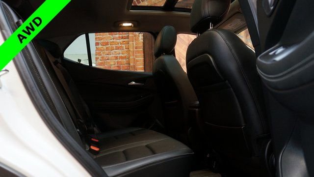 Used 2020 Buick Encore GX Essence w/ Experience Buick Package image 48