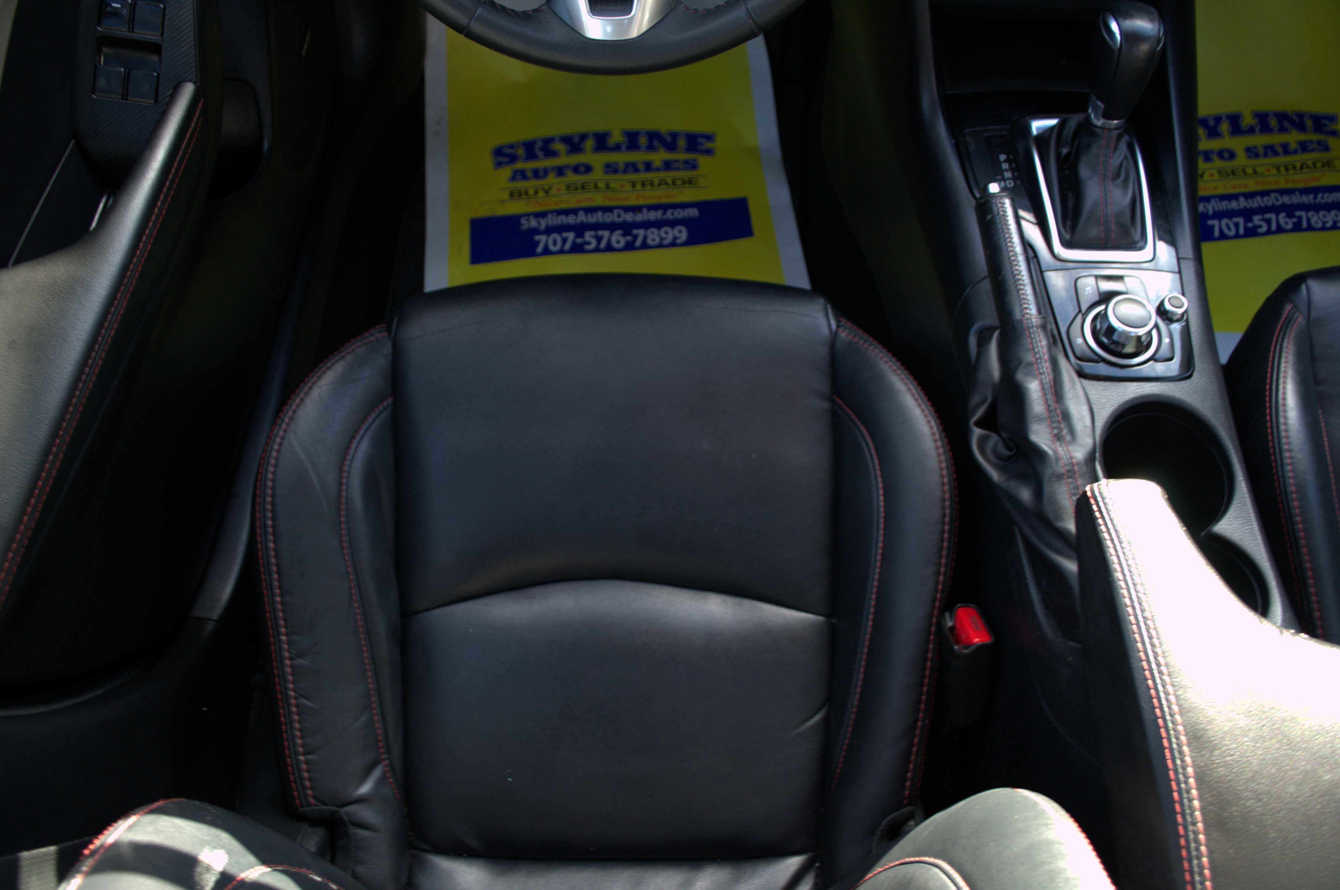 Used 2015 MAZDA MAZDA3 i Grand Touring image 11