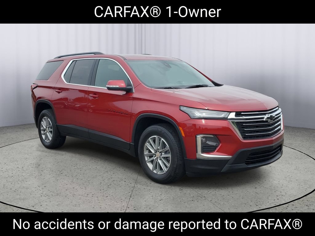Certified 2023 Chevrolet Traverse LT FWD image 2