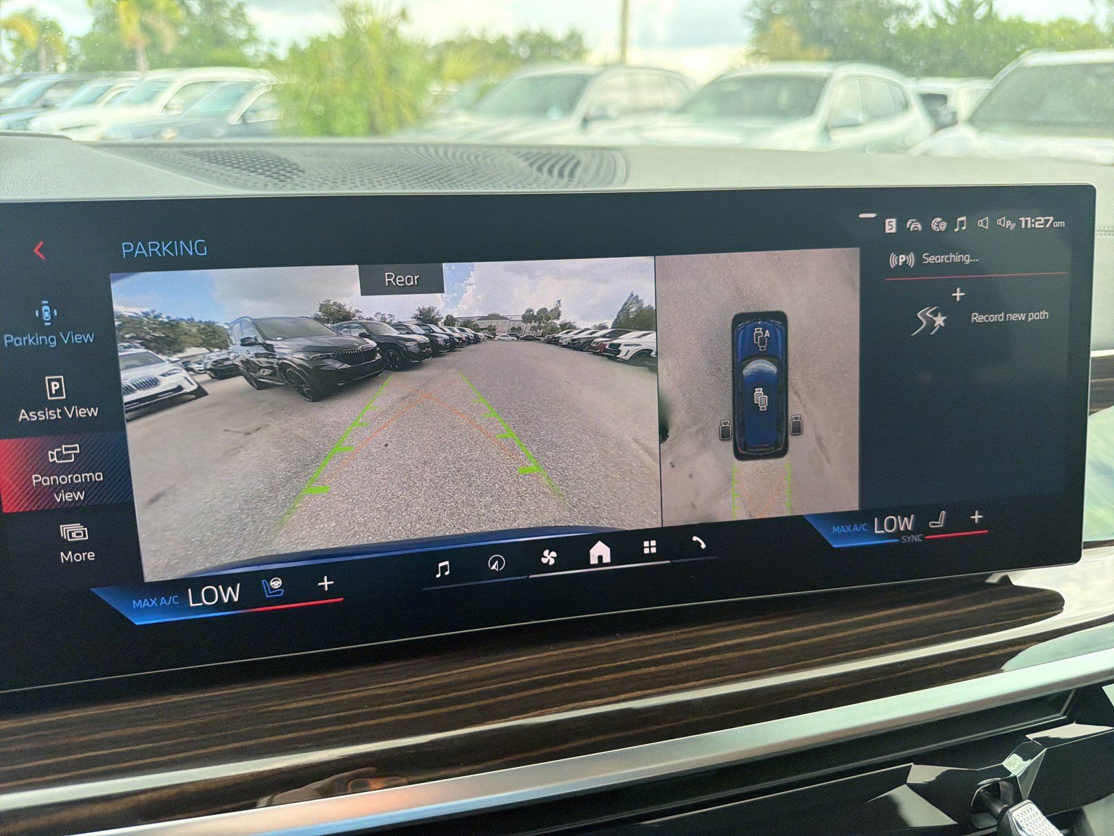 New 2027 BMW X7 M60i AWD/4WD image 35