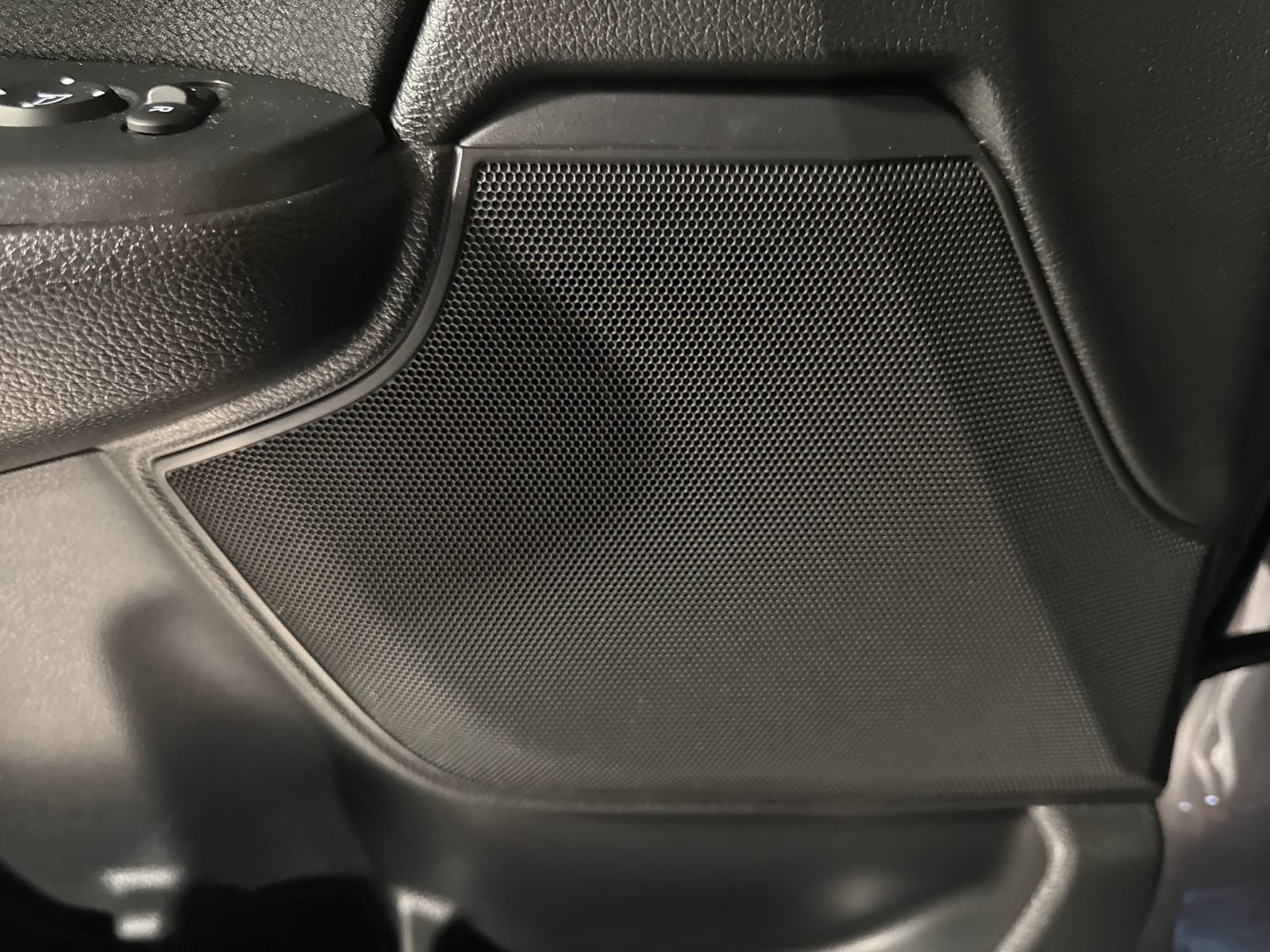 Used 2022 Honda CR-V EX image 16