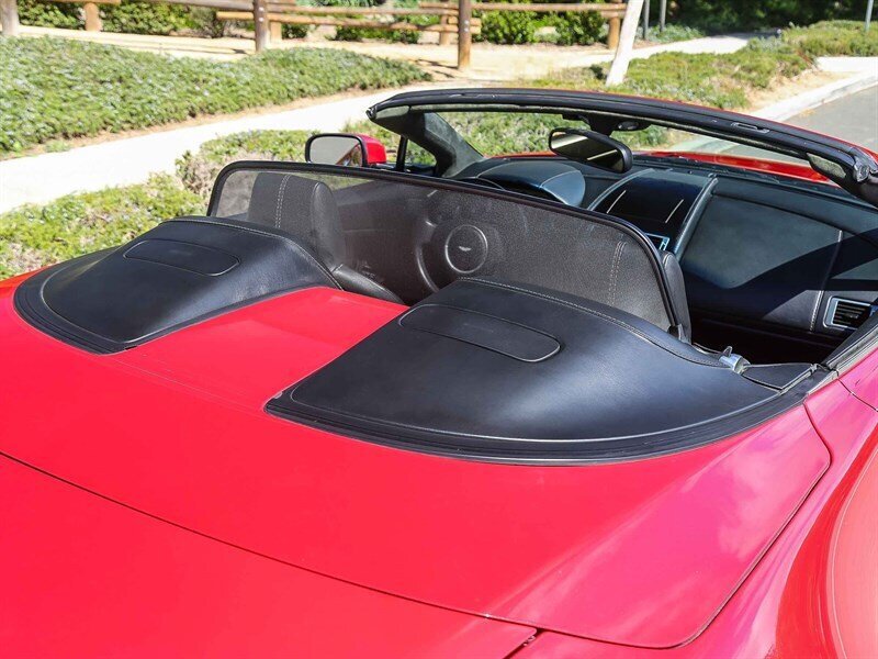 Used 2008 Aston Martin V8 Vantage Roadster RWD image 13