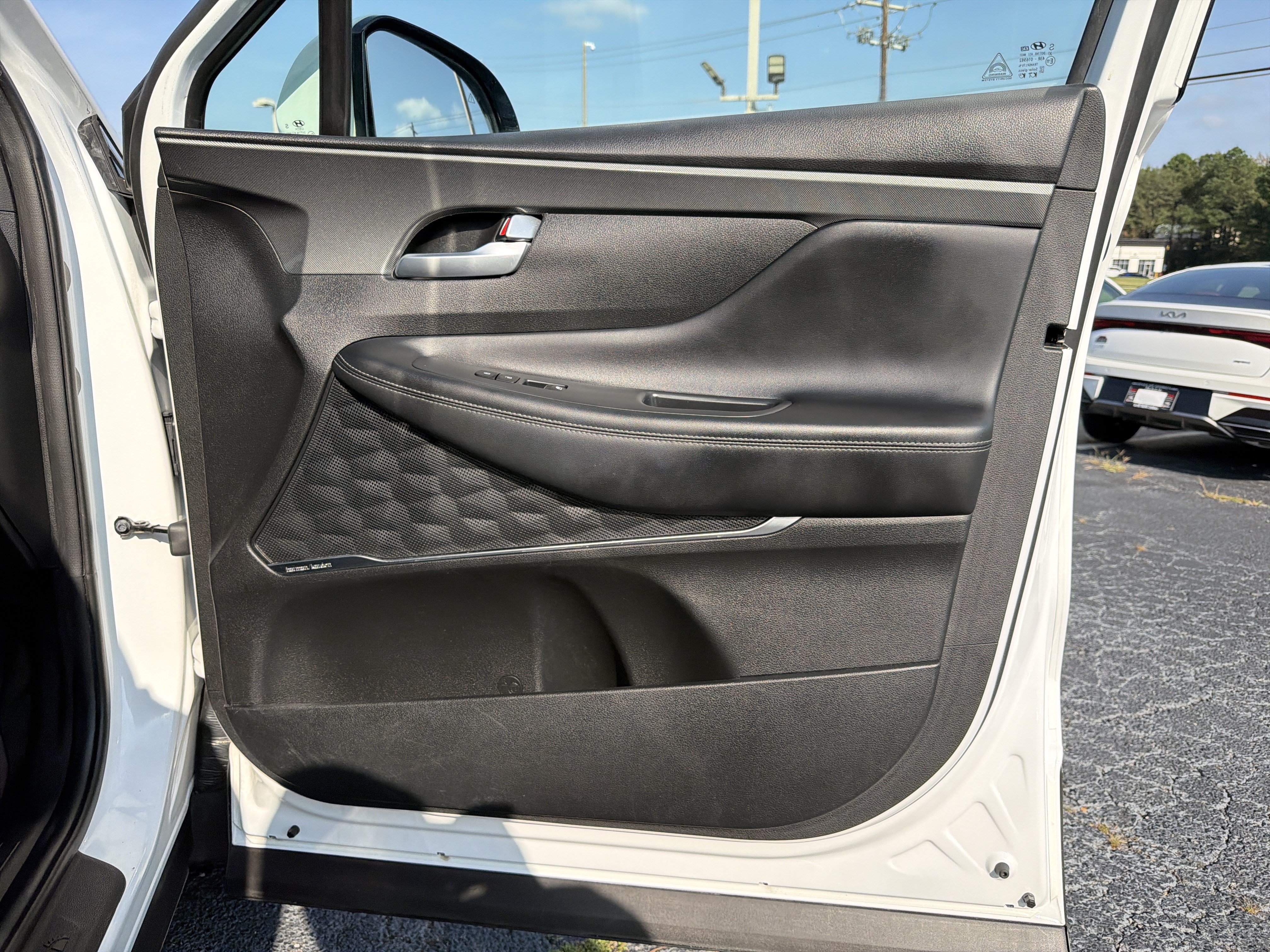 Used 2023 Hyundai Santa Fe Limited AWD/4WD image 14
