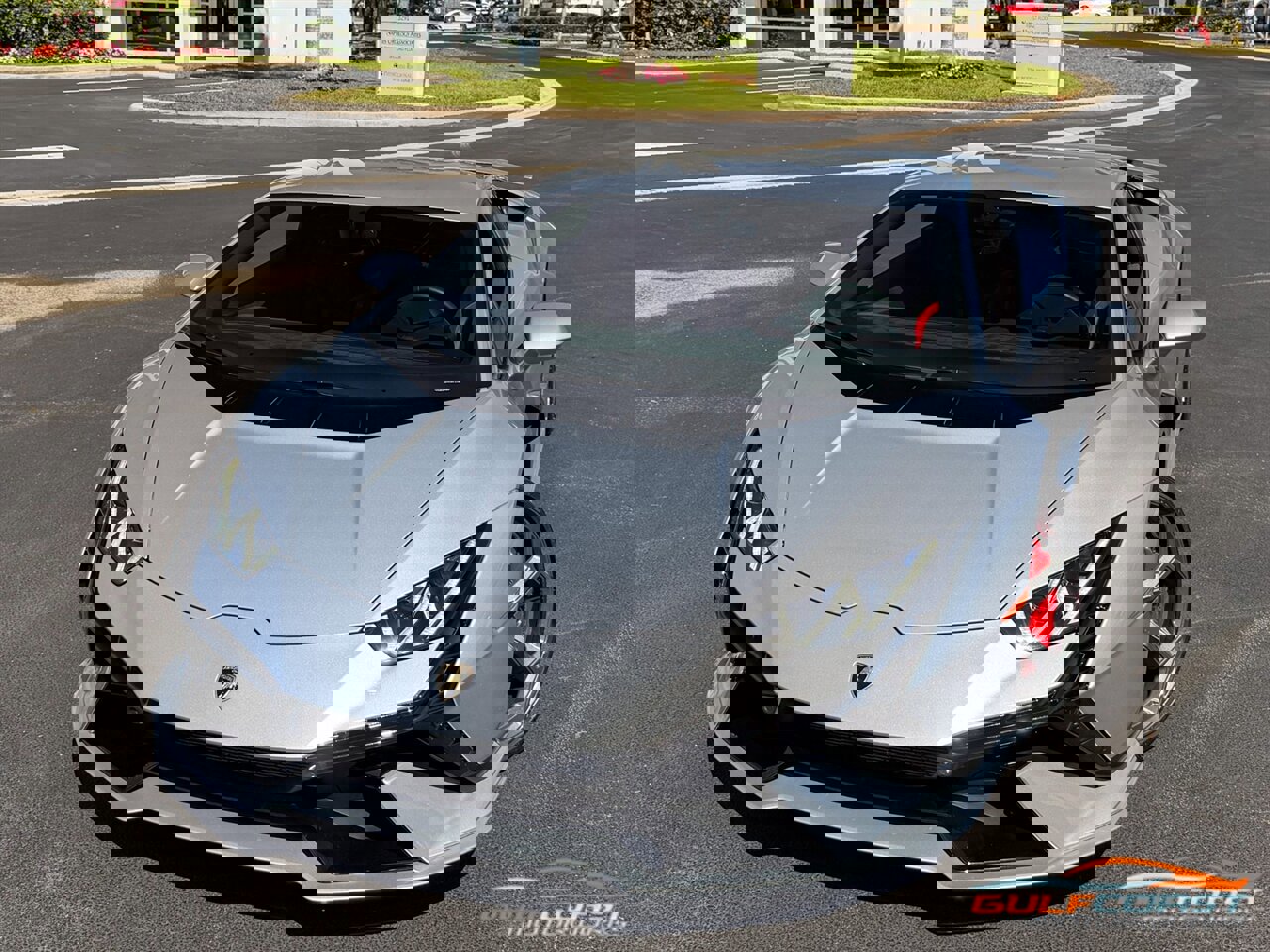 Used 2023 Lamborghini Huracan Tecnica image 8