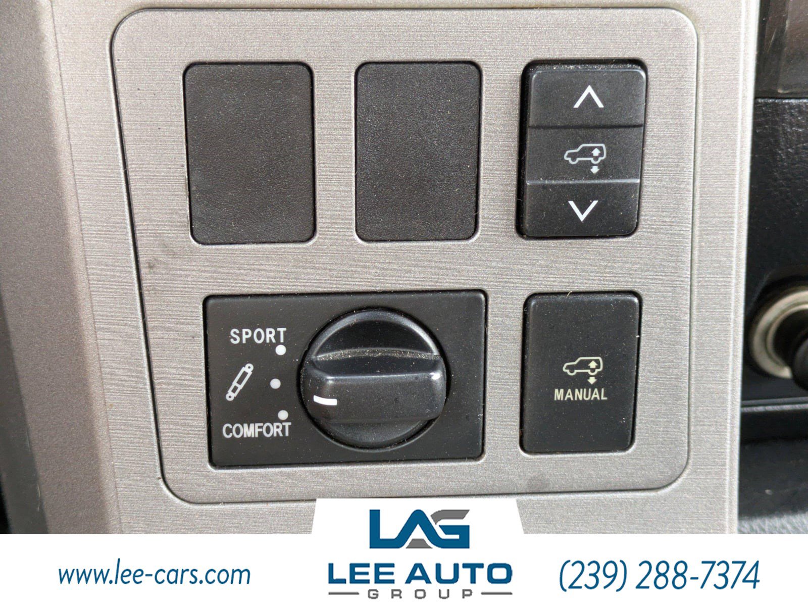 Used 2012 Toyota Sequoia Platinum image 30