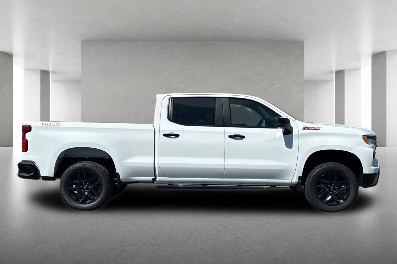 New 2026 Chevrolet Silverado 1500 LT Trail Boss w/ Convenience Package II AWD/4WD image 3