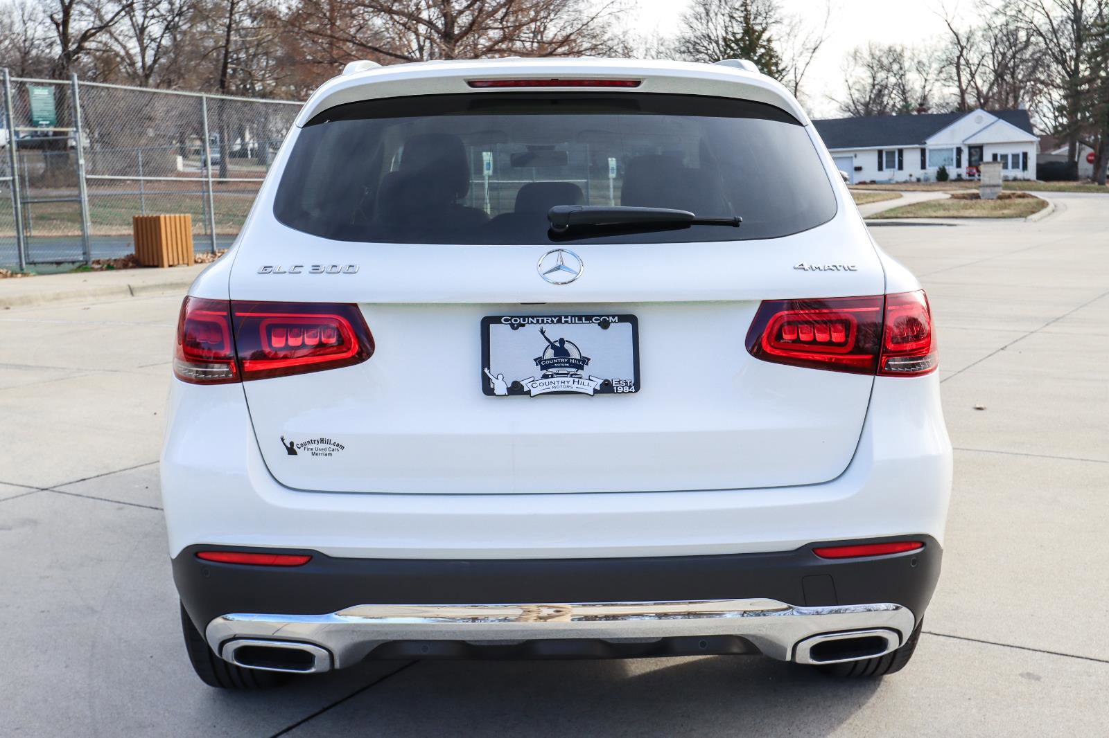 Used 2021 Mercedes-Benz GLC 300 4MATIC image 15