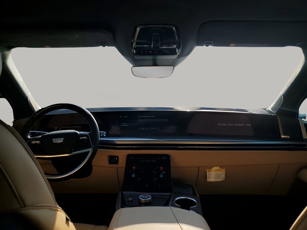 New 2026 Cadillac Escalade IQ Sport 2 w/ LPO, ONYX Package image 25