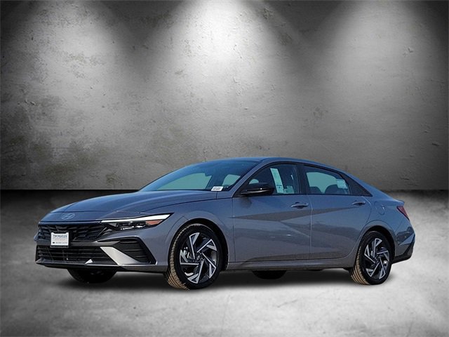 New 2025 Hyundai Elantra Sport w/ Cargo Package FWD image 5
