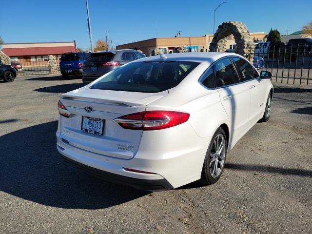 Used 2019 Ford Fusion Titanium FWD image 20