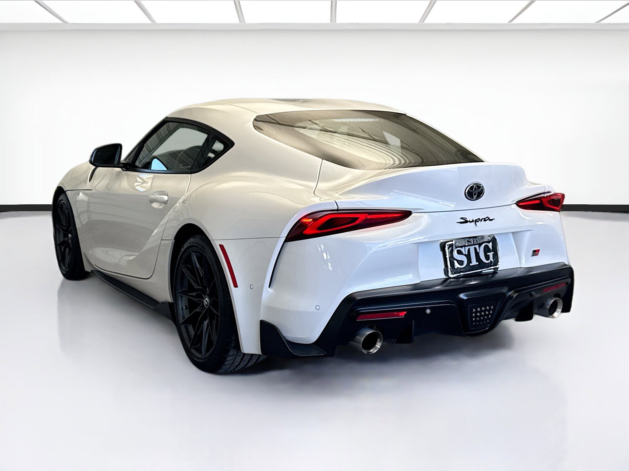 Used 2024 Toyota Supra Premium image 6