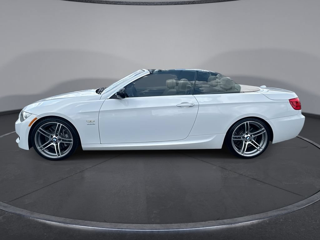 Used 2013 BMW 335is Convertible RWD image 11