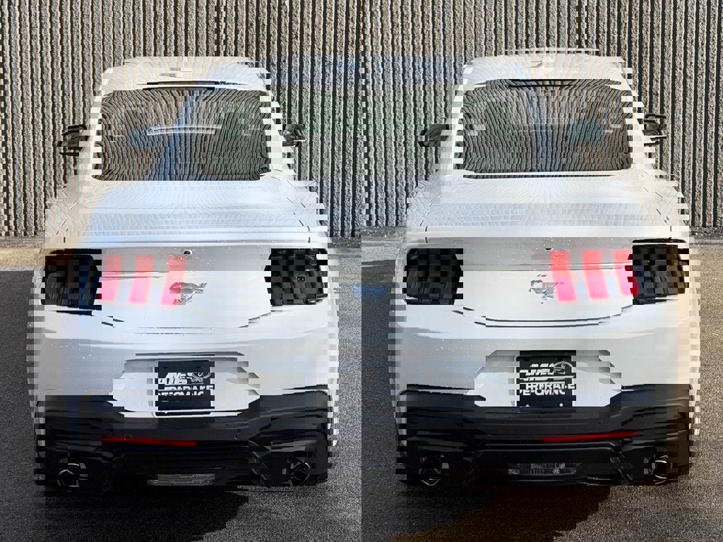 New 2026 Ford Mustang Coupe image 5