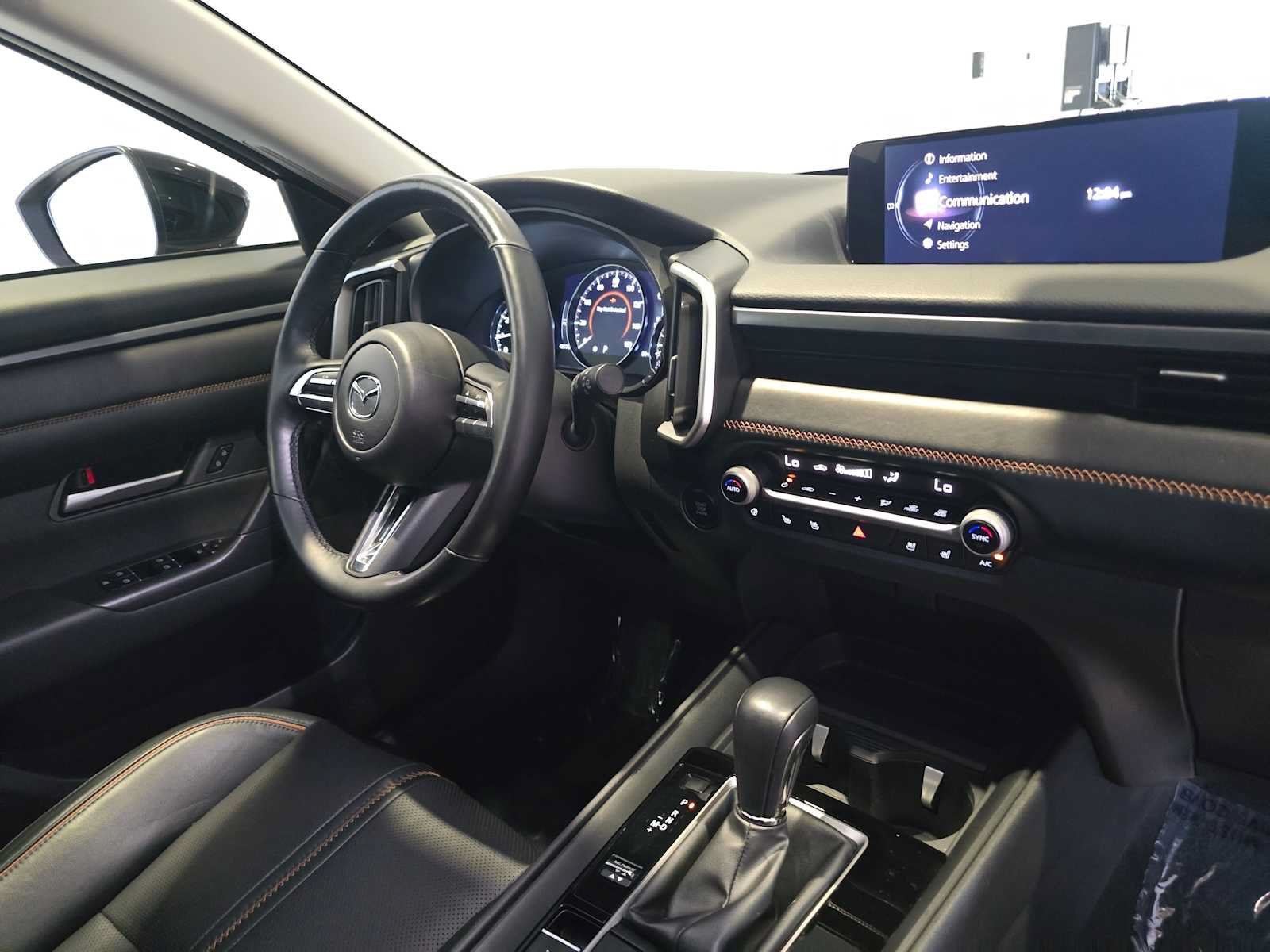 Used 2023 MAZDA CX-50 AWD 2.5 Turbo w/ Cargo Package image 11