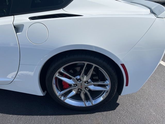 Used 2014 Chevrolet Corvette Z51 w/ 3LT Preferred Equipment Group image 8