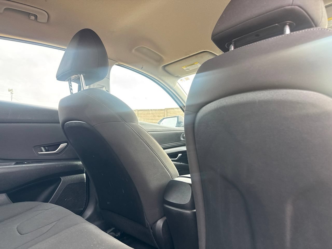 Used 2023 Hyundai Elantra SEL w/ Convenience Package FWD image 29