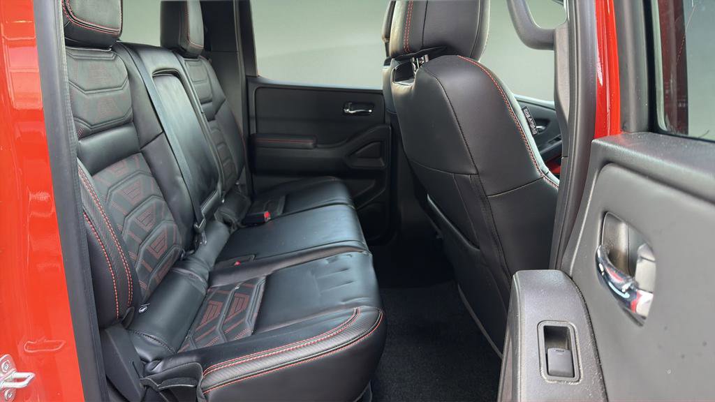 Certified 2025 Nissan Frontier Pro-X w/ Pro Premium Package image 18