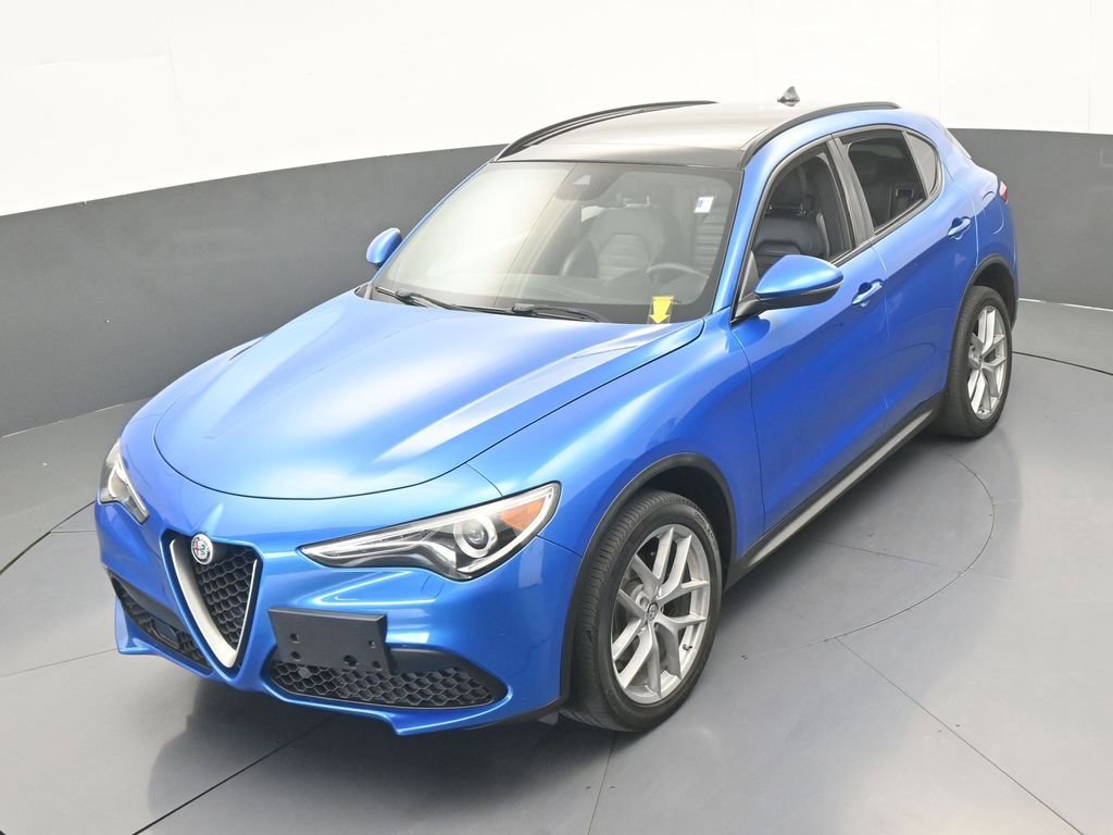 Used 2018 Alfa Romeo Stelvio Ti Sport image 47