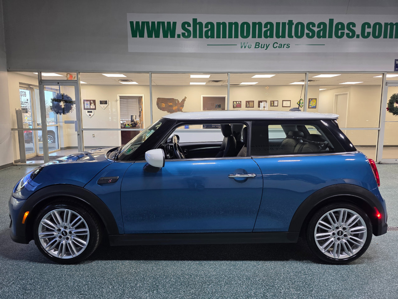 Used 2022 MINI Cooper S image 11