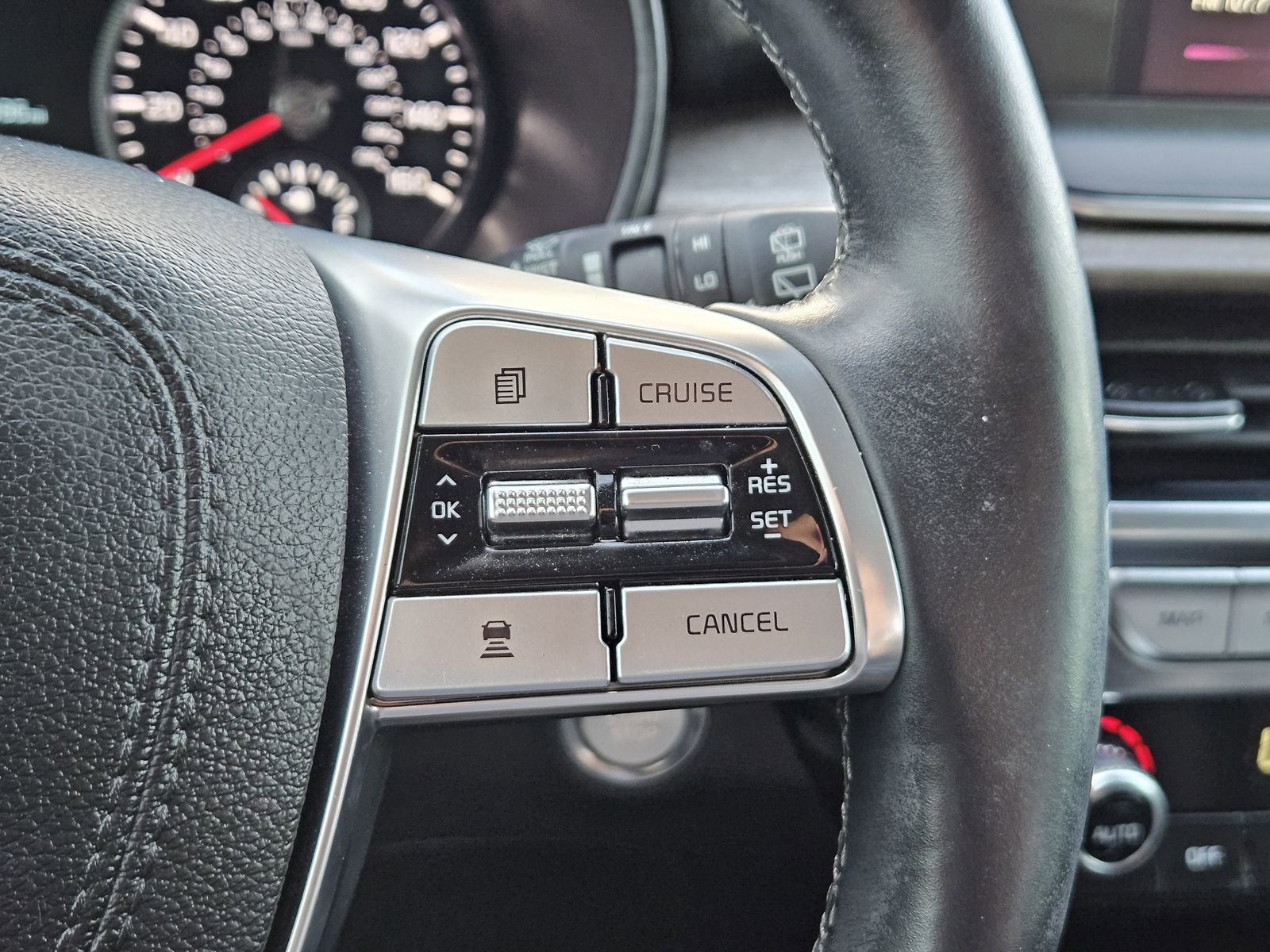 Used 2022 Kia Telluride EX AWD/4WD image 25