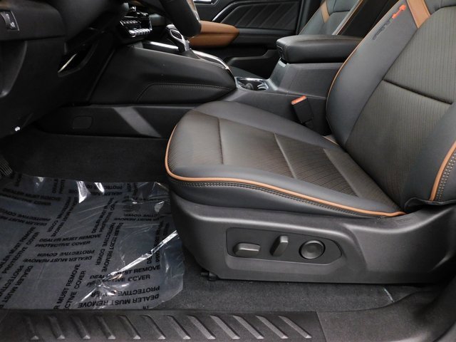 Used 2024 GMC Canyon AT4 w/ AT4 Premium Package image 20