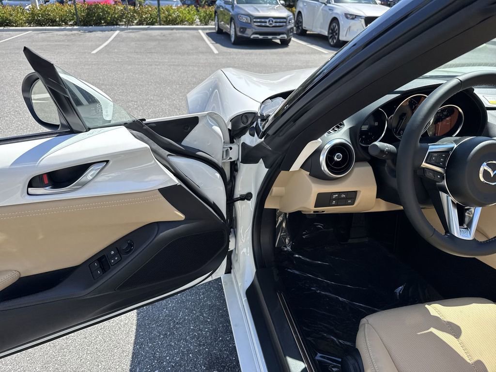 New 2026 MAZDA MX-5 Miata Grand Touring image 18