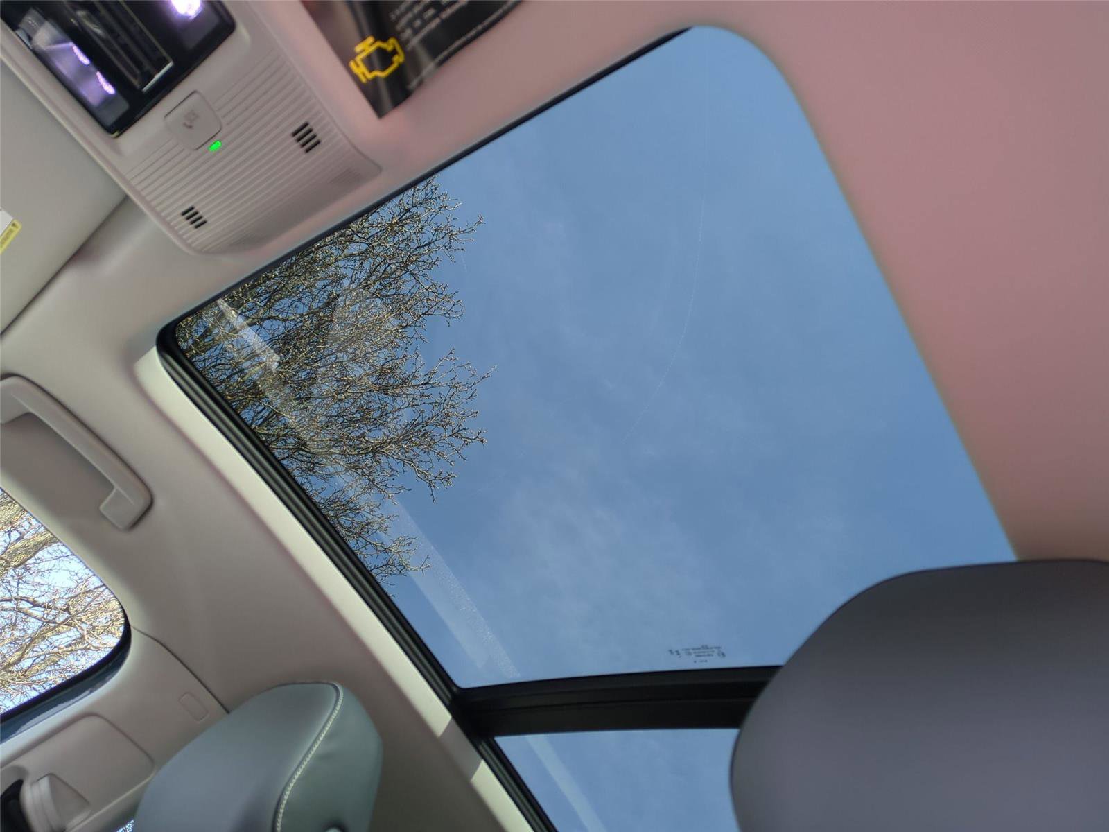 New 2026 Volkswagen Tiguan SE image 10