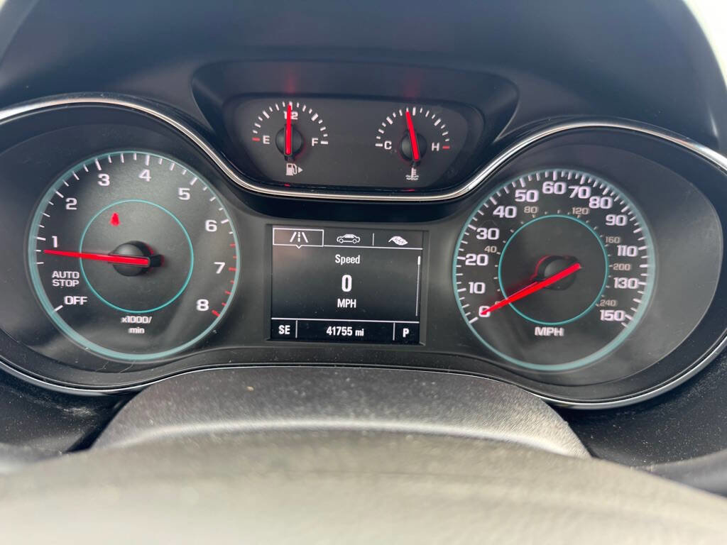 Used 2018 Chevrolet Cruze LT image 15