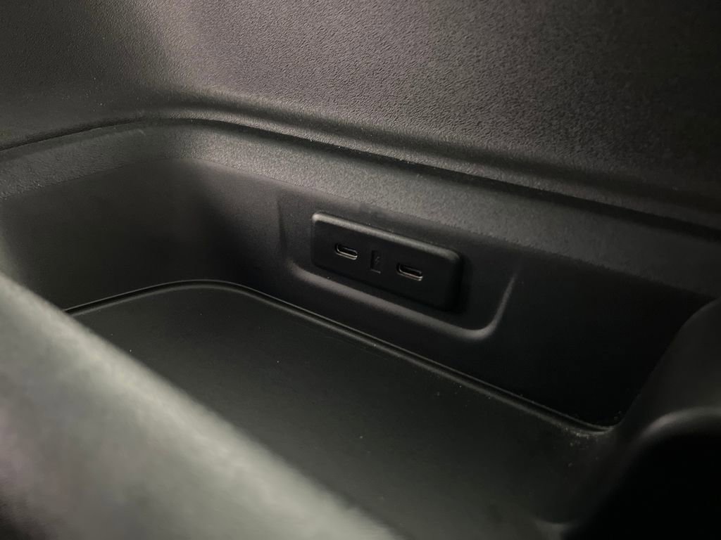 Used 2025 Ford Expedition Active image 36