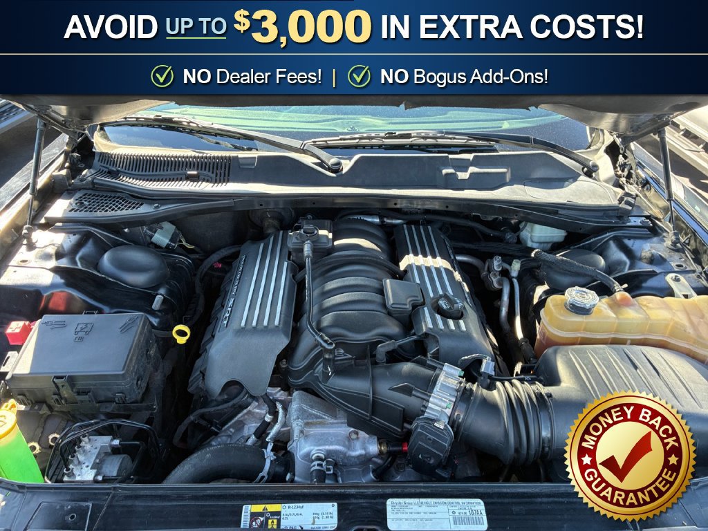 Used 2015 Dodge Challenger R/T Scat Pack w/ Scat Pack Appearance Package RWD image 24