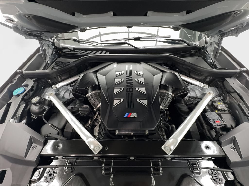 Used 2025 BMW X5 M60i AWD/4WD image 19