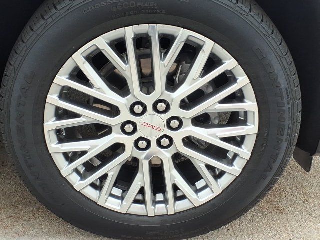 Certified 2024 GMC Acadia Denali w/ LPO, Floor Liner Package AWD/4WD image 4