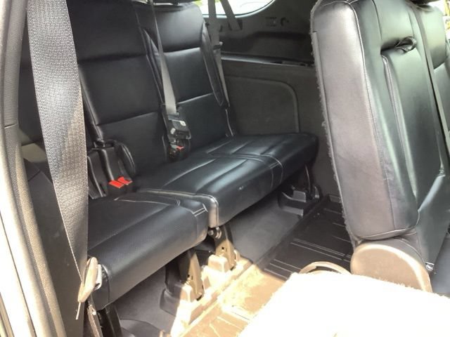 Used 2023 Chevrolet Suburban LS AWD/4WD image 21