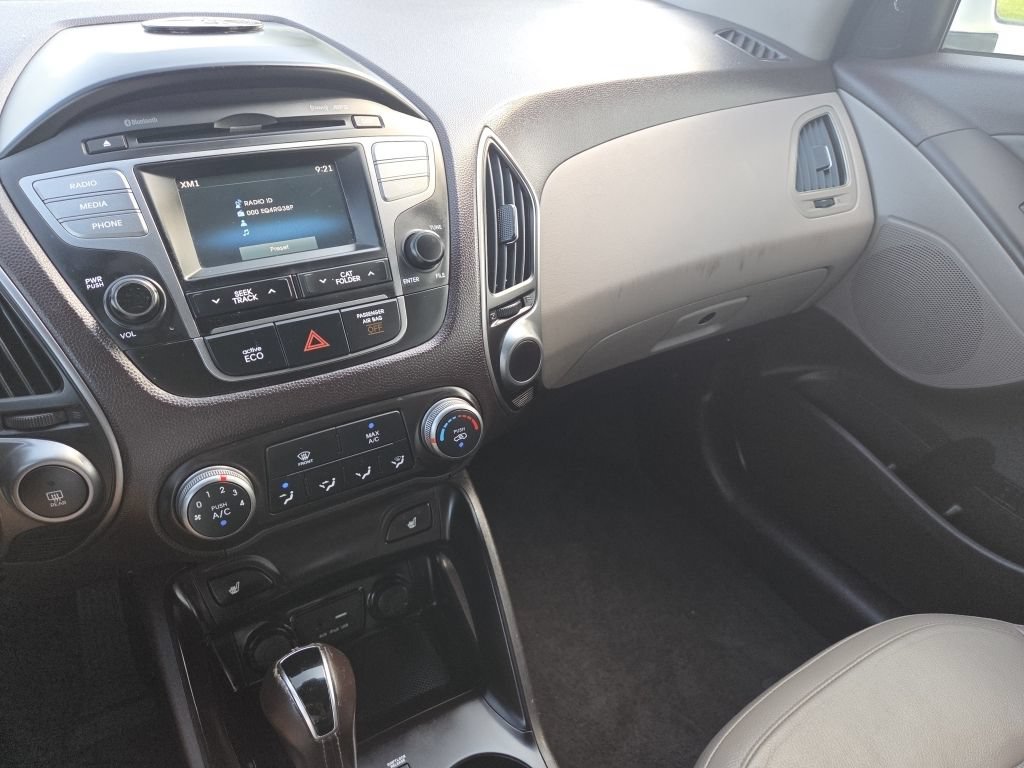 Used 2015 Hyundai Tucson SE AWD/4WD image 24
