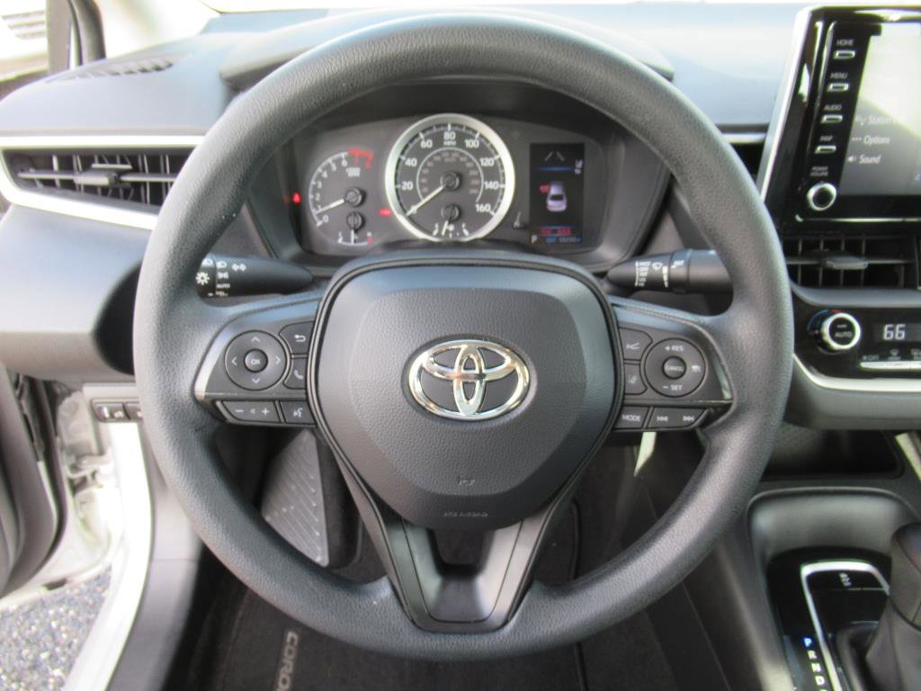 Used 2020 Toyota Corolla LE image 17