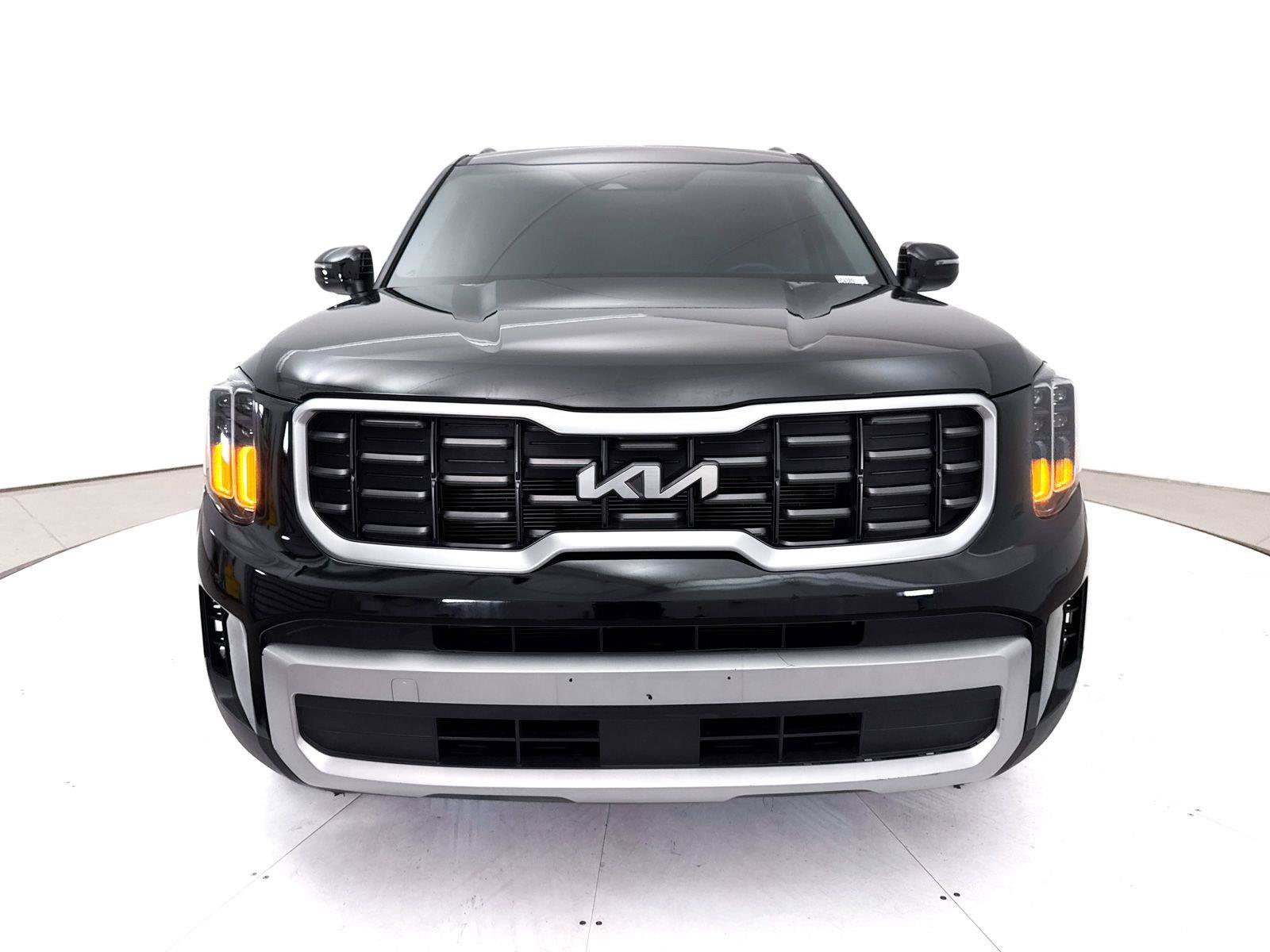 Certified 2024 Kia Telluride S w/ S Sunroof Package FWD image 15