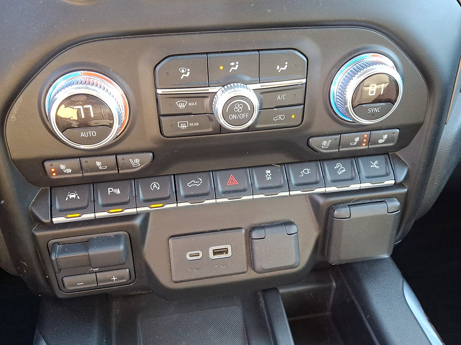 Used 2019 GMC Sierra 1500 Denali w/ Denali Ultimate Package image 18