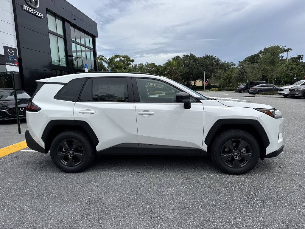Used 2026 Toyota RAV4 LE FWD image 5