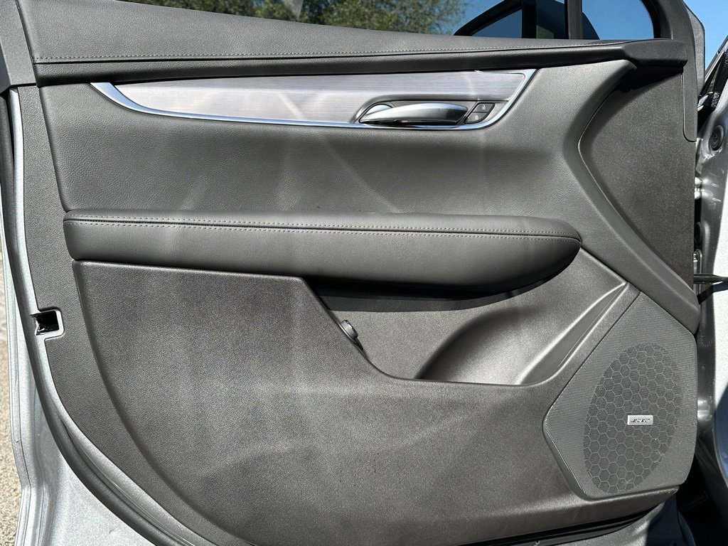 New 2026 Cadillac XT5 Luxury w/ LPO, Floor Liner Package image 22