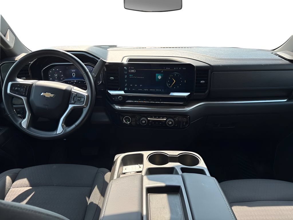 Used 2023 Chevrolet Silverado 1500 LT AWD/4WD image 29