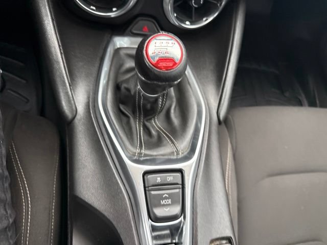 Used 2018 Chevrolet Camaro SS w/ LPO RS/SS Interior Package RWD image 20