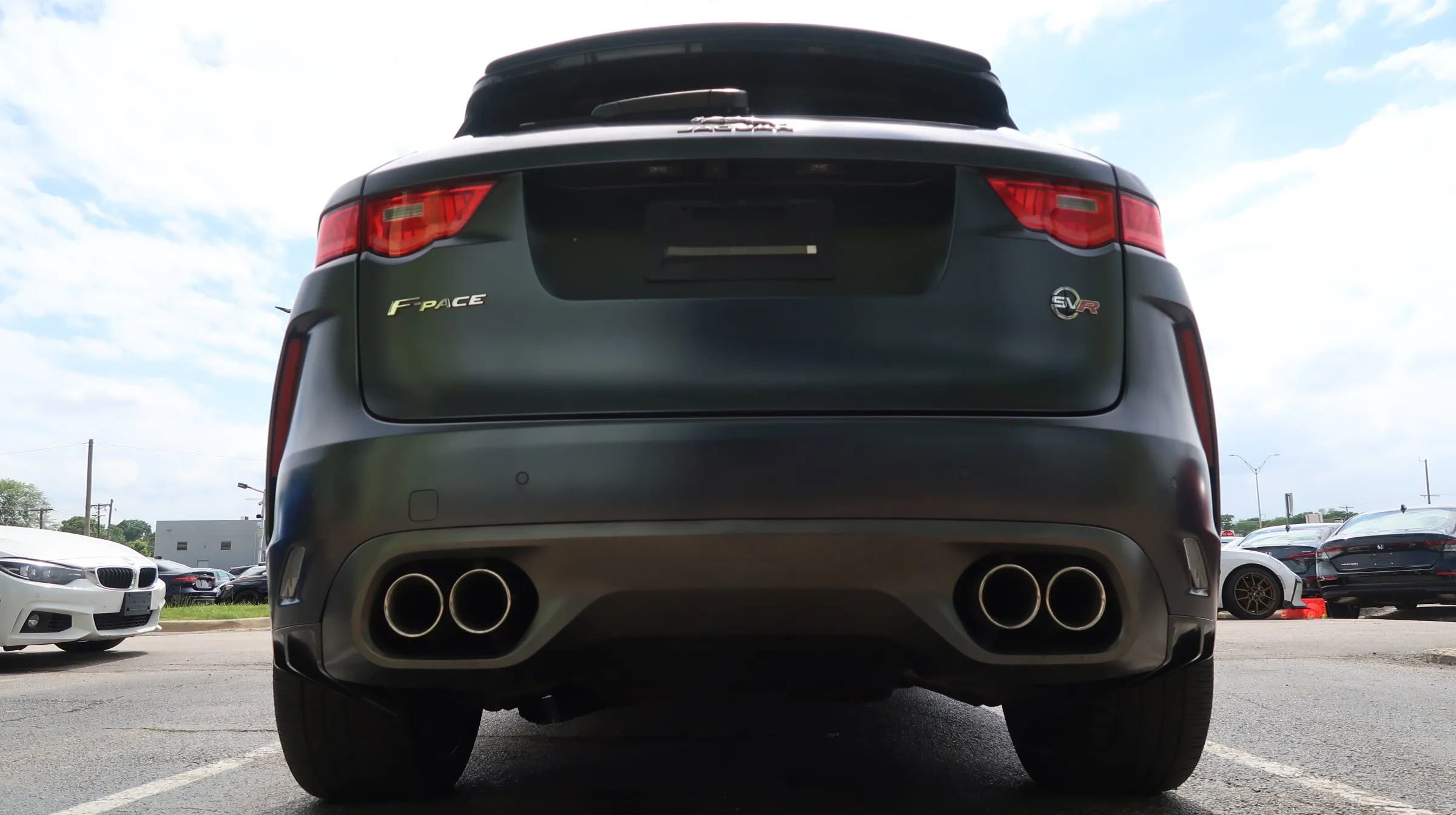 Used 2020 Jaguar F-PACE SVR AWD/4WD image 10
