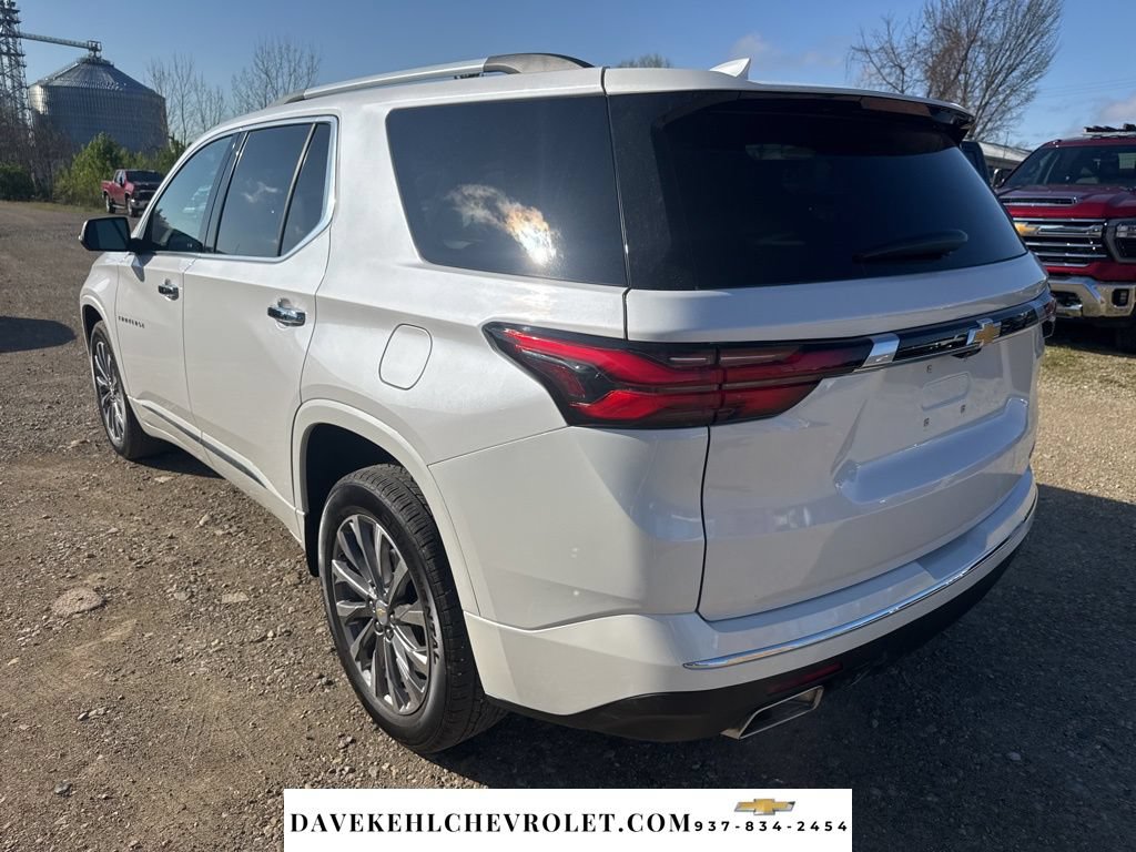 Used 2023 Chevrolet Traverse Premier AWD/4WD image 5