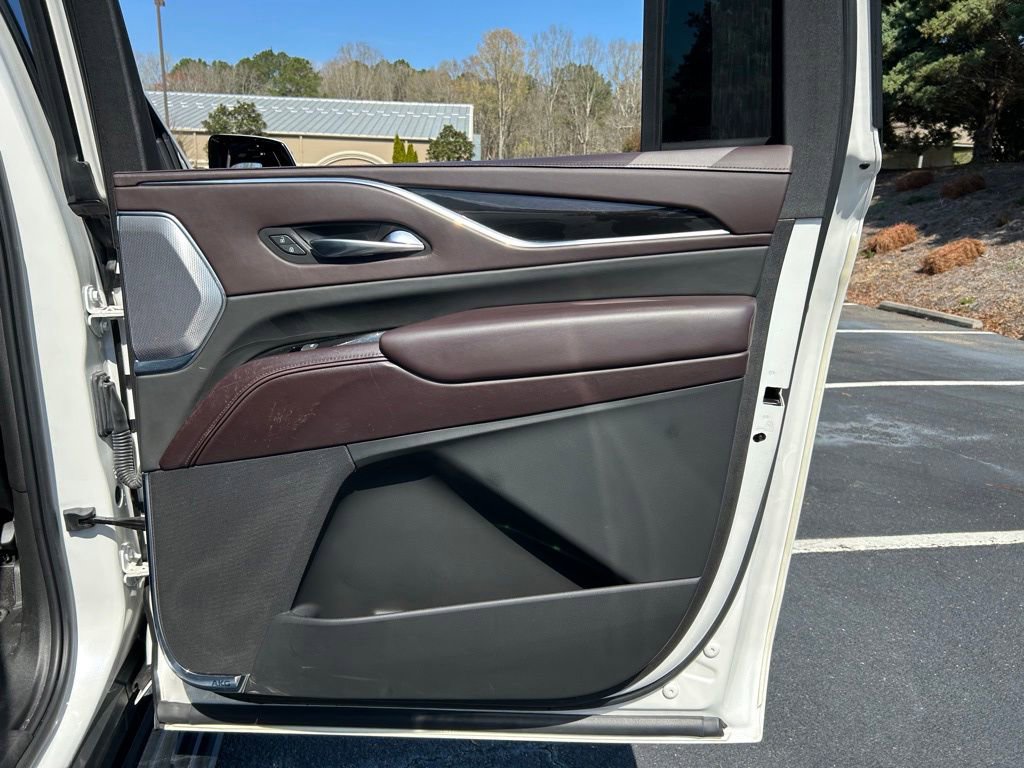 Used 2022 Cadillac Escalade ESV Sport Platinum image 62