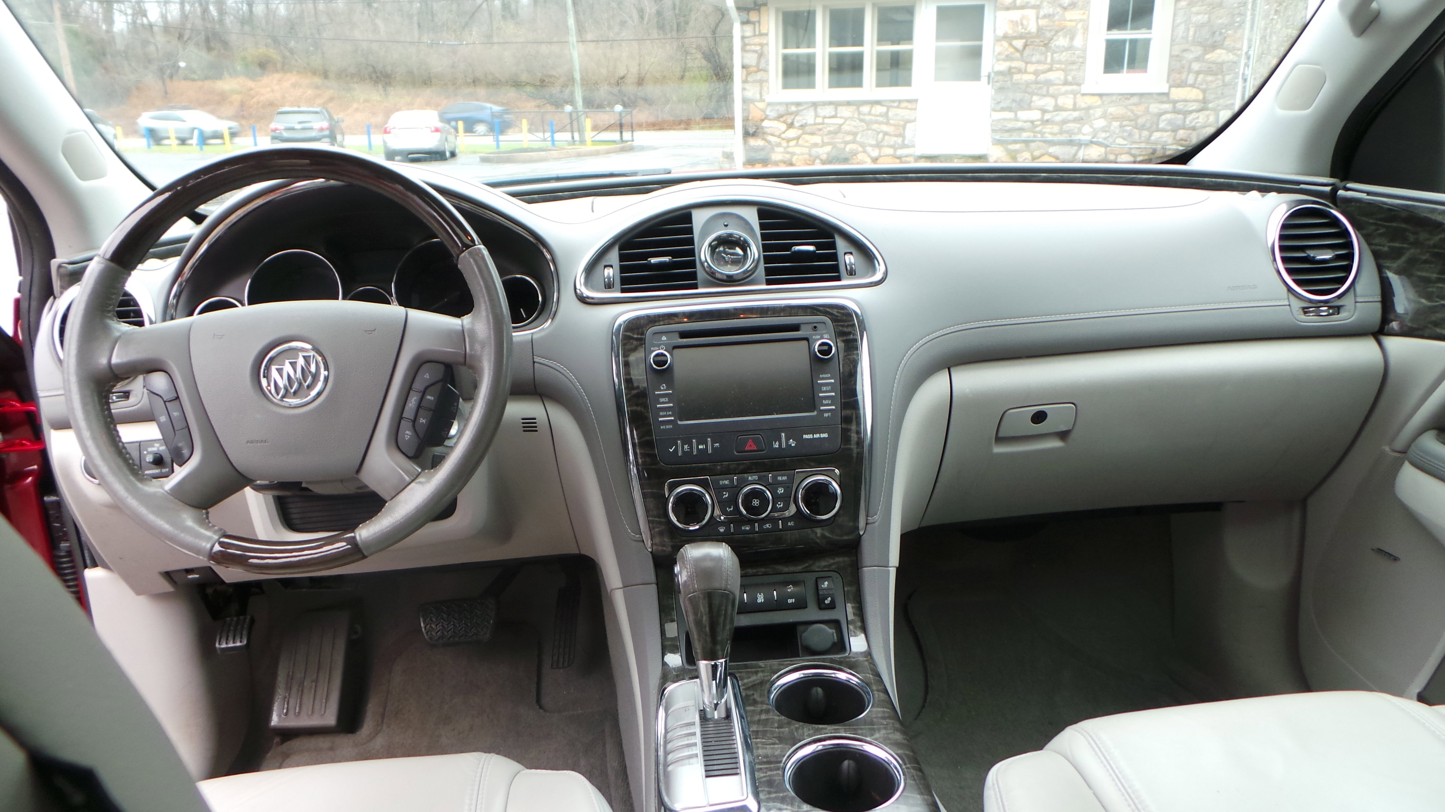 Used 2014 Buick Enclave Leather image 24